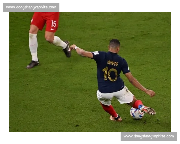 卡什：禁区边缘的射门密码与定位球深耕